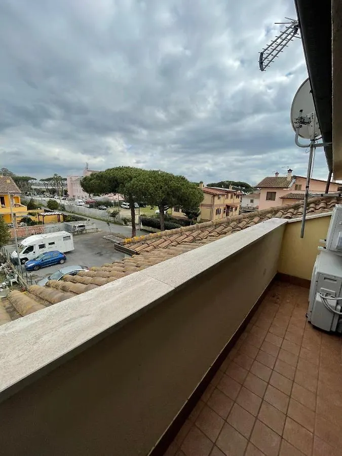Tatil Evi La Casa Di Flora Aeroporto Di Fiumicino Villa İtalya
